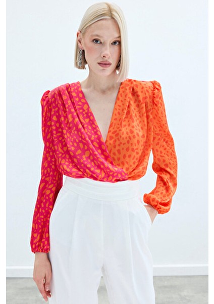 Kadın Bodysuit Kruvaze Yaka Uzun Kol Günlük Kullanım İçin Oranj-Fuşya