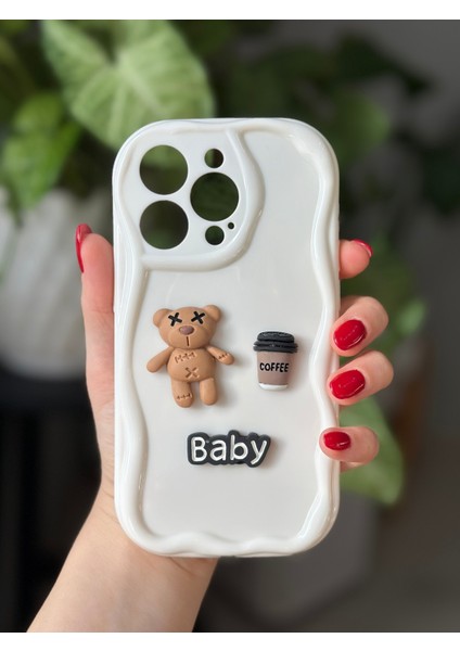 Iphone 14 Promax Uyumlu 3D Ayıcık Krem Baby Tasarımlı Oyuncaklı Silikon Kılıf