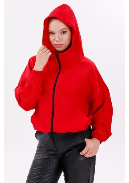 Kadın Kapüşonlu Su ve Rüzgar Geçirmez Oversize Yağmurluk - Rüzgarlık