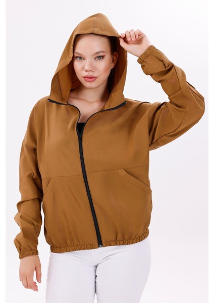 Kadın Kapüşonlu Su ve Rüzgar Geçirmez Oversize Yağmurluk - Rüzgarlık