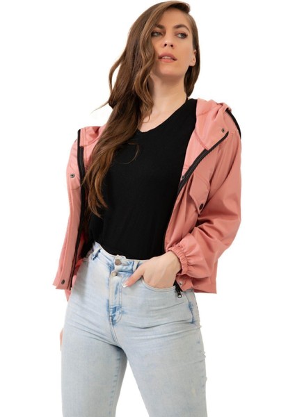 Kadın Su Geçirmez ve Rüzgara Dayanıklı Kapüşonlu Çıt Çıtlı Mevsimlik Yağmurluk fiyatları