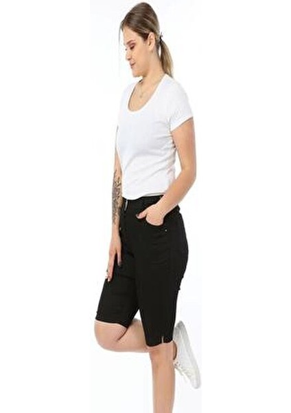 Org Kadın Kapri Şort Çiçekli Desenli 5 Cep Bel İçi Yırtmaçlı Günlük Kullanım İçin