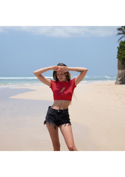 Extra Dirty Crop Tişört - Kırmızı fiyatları