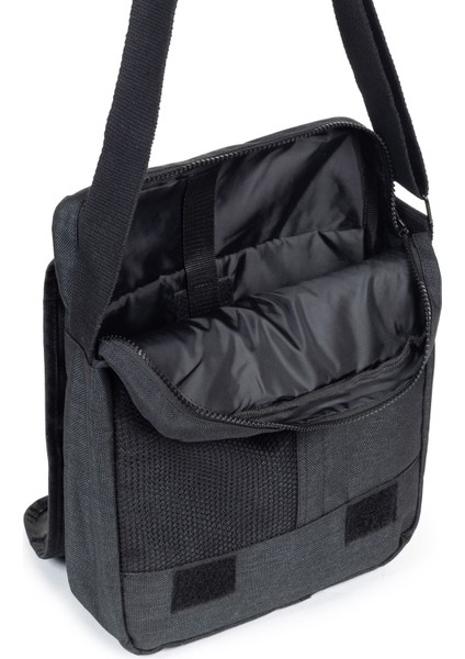 Modern ve Pratik Taşımanın Anahtarı: Dikey Tasarımlı Postacı Çanta