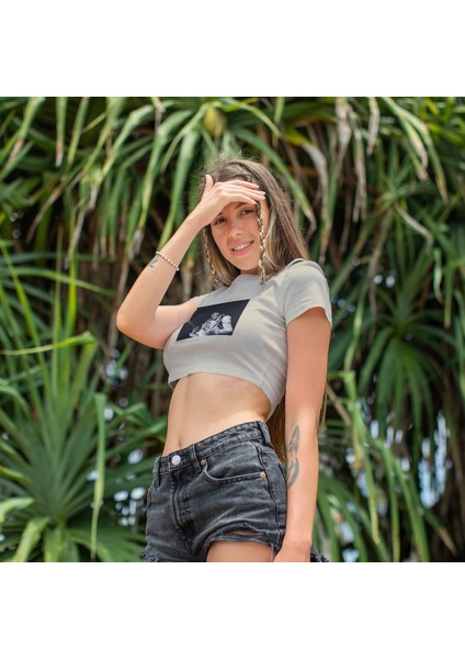 Jimi Hendrix Falkoner Centret Copenhagen 1969 Crop Tişört - Ekru fiyatları