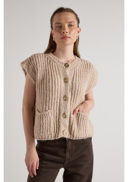Kadın Vizon Saç Örgü Düğme Detaylı Triko Yelek 5584 fırsatları