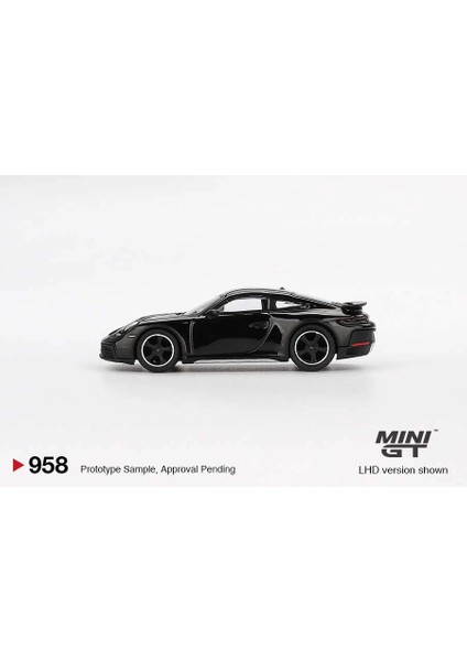 1/64 Porsche 911 Dakar Black modelleri