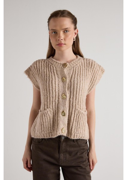 Kadın Vizon Saç Örgü Düğme Detaylı Triko Yelek 5584