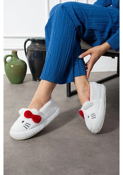 Pitty Hello Figürlü Kadın Yumuşak Peluş Kumaş Içi Tüylü Rahat Ev Içi Terlik fiyatları