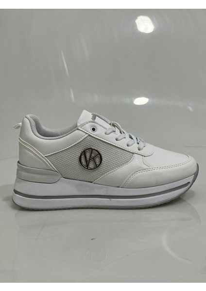 2927 Wickers Beyaz-Gümüş Hafif Dolgu Bayan Spor Ayakkabısı