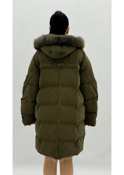 Büyük Beden Kürklü Kapüşonlu Dizaltı Kadın Kalın Şişme Kaban fırsatları