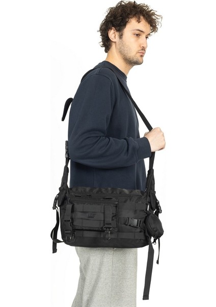 Çok Gözlü Çıkartılabilen Aksesuarlı Postacı Çantası Siyah fiyatları