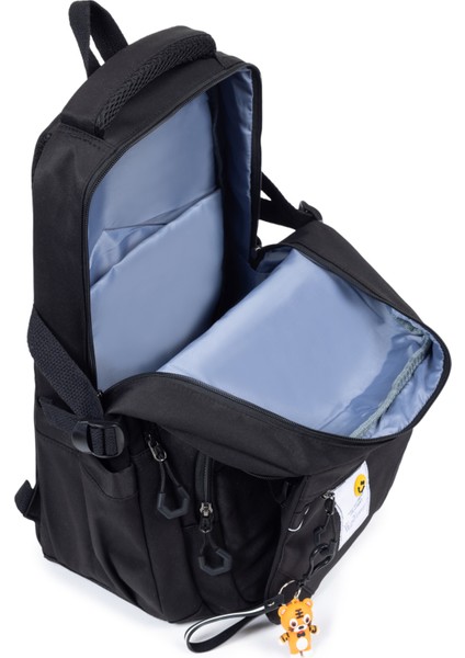 Okula Dönüş ve Keşfe Çıkış Için Hazır: 15,6 Inç Laptop Uyumlu Sırt Çantası Siyah