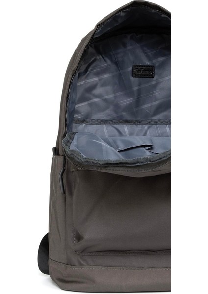 Okul ve Seyahatler Için Ideal: 15,6 Inç Laptopun Arkadaşı Çok Fonksiyonlu Sırt Çantası Pudra