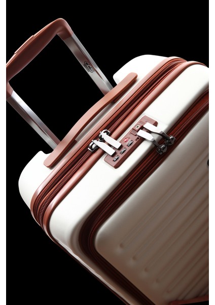 Şık ve Dayanıklı 3'lü Valiz Seti – Tsa Şifreli, Geniş Bölmeli ve Fonksiyonel Iç Tasarım Valiz fırsatları