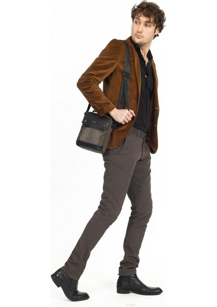 Kapaklı Çok Gözlü Omuz Askılı El ve Omuz Çantası Küçük Boy Kahve