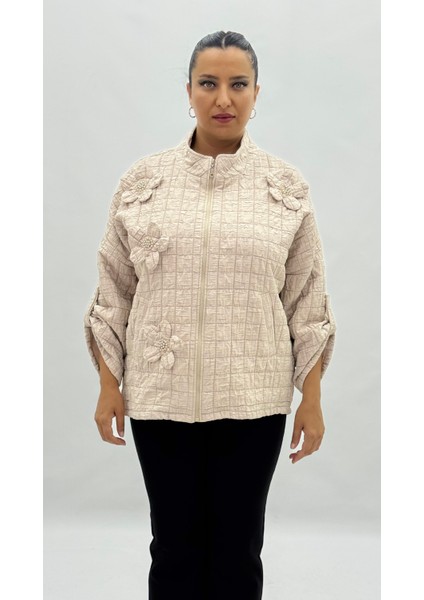 Büyük Beden Kapitone Cepli Fermuarlı Çiçek Detaylı Kapri Kol Oversize Kadın Ceket