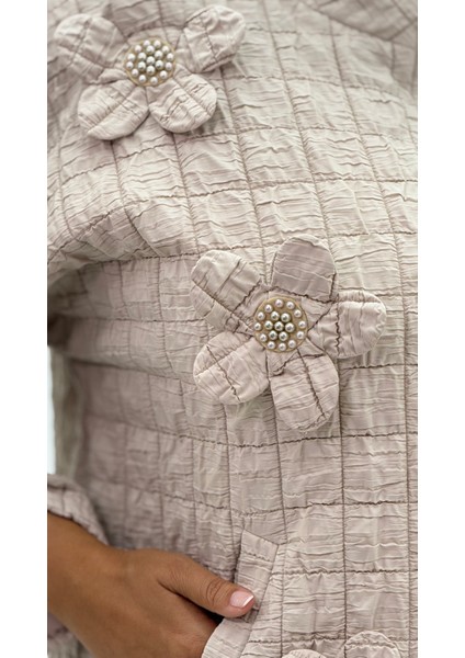 Büyük Beden Kapitone Cepli Fermuarlı Çiçek Detaylı Kapri Kol Oversize Kadın Ceket indirimleri