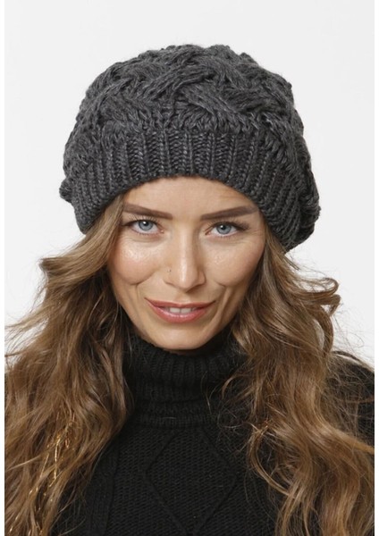 Astarlı Triko Örme Bere modelleri