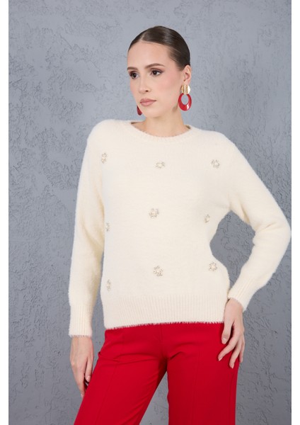 Kadın Ekru Sakal Iplik Taş ve Inci Detaylı Bisiklet Yaka Triko Kazak modelleri