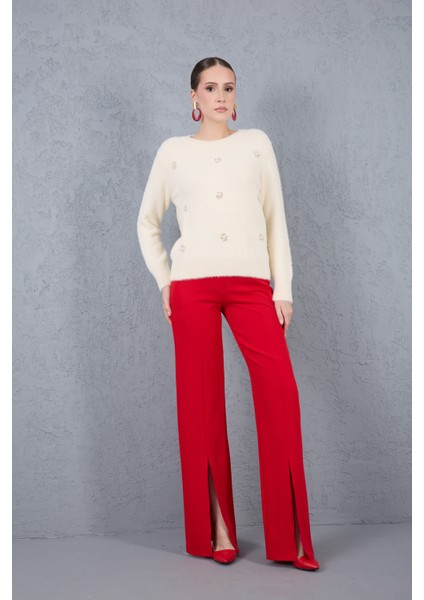 Kadın Ekru Sakal Iplik Taş ve Inci Detaylı Bisiklet Yaka Triko Kazak