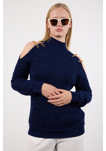 Kadın Koyu Laci Zincir Detaylı Omuz Dekolteli Yarım Balıkçı Yaka Simli Triko Kazak modelleri