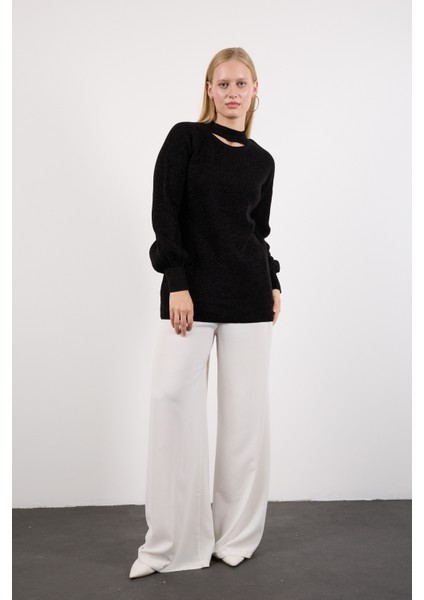 Kadın Siyah Reglan Balon Kollu Choker Yaka Simli Triko Kazak