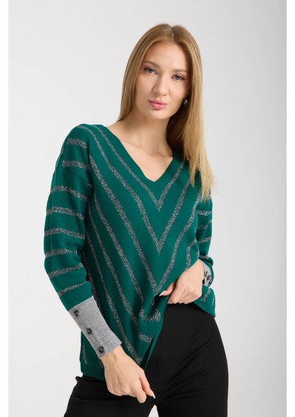 Kadın Koyu Yeşil Simli V Yaka Kazak