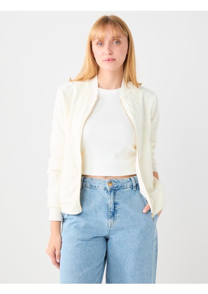 Ekru Kabartma Desenli Fermuarlı Örme Ceket