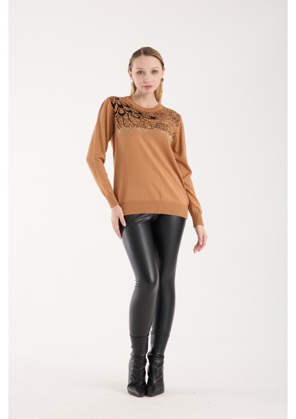 Kadın Bej Elit Viskon Kumaş Taş Detaylı Bisiklet Yaka Triko Bluz