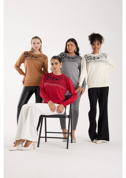 Kadın Bej Elit Viskon Kumaş Taş Detaylı Bisiklet Yaka Triko Bluz