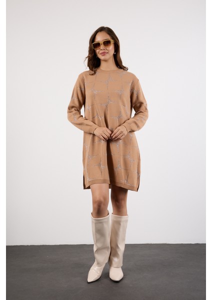 Kadın Bej Yan Yırtmaçlı Bisiklet Yaka Sim Desenli Triko Bluz indirimleri