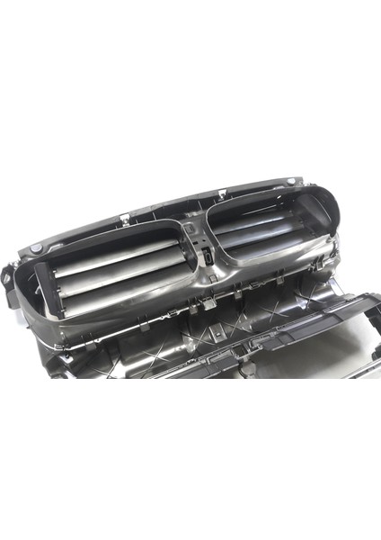 Bmw 5 Serisi F10 F11 Panel Havalandırma Tek Motorlu modelleri