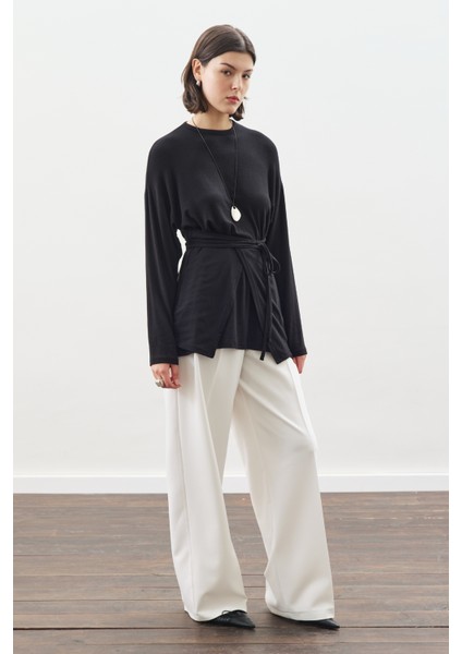 Beli Bağlama Tasarımlı Bluz Siyah