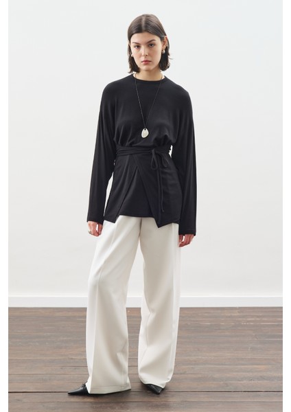 Beli Bağlama Tasarımlı Bluz Siyah fiyatları