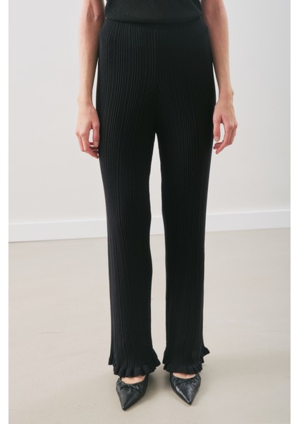 Volanlı Lastik Örgü Pantolon Siyah fırsatları