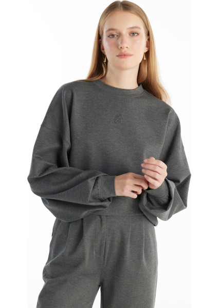 Bisiklet Yaka Düz Gri Melanj Kadın Sweatshırt TBWRTS1090 modelleri