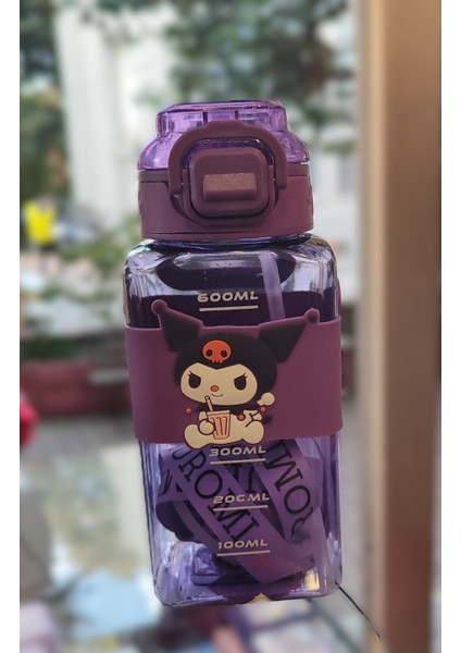 Kuromi Figürlü Çocuk Suluk Matara 600ML Askılı Plastik AD71040