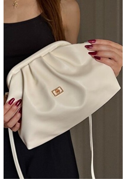 Kadın Krem Yumuşak Deri El ve Omuz Askılı Clutch Çanta
