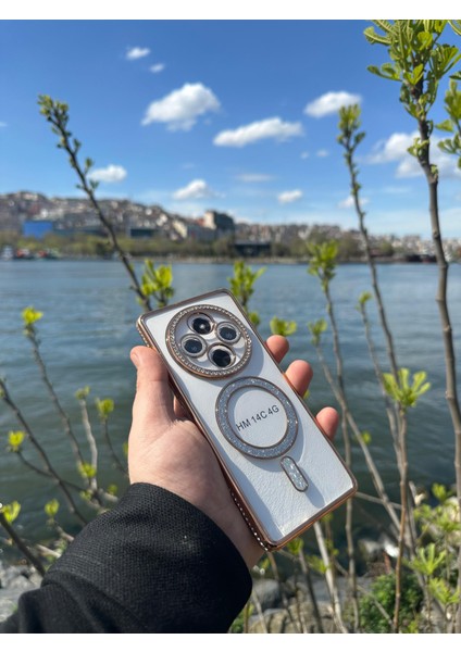 Xiaomi Redmi 14C 4g Şeffaf Taşlı Magsafe Özellikli Kılıf indirimleri