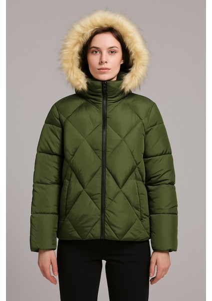 Şişme Mont (Tüylü Fermuarlı Kapşonlu) modelleri