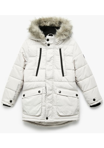 Peluş Detaylı Uzun Kollu Fermuarlı Cepli Uzun Kapşonlu Şişme Mont