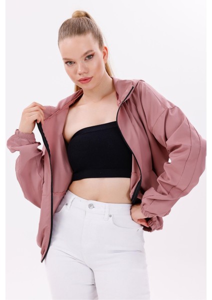 Kadın Kapüşonlu Su ve Rüzgar Geçirmez Oversize Yağmurluk - Rüzgarlık fırsatları