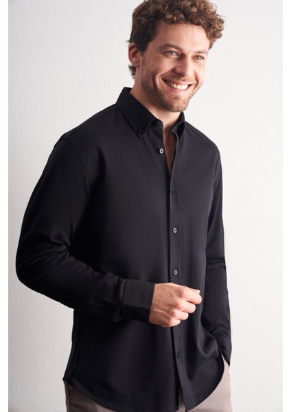 Siyah Düğmeli Yaka Kendinden Desenli Örme Uzun Kol Performans Ürün Slim Fit %100 Pamuk Gömlek 1004255272