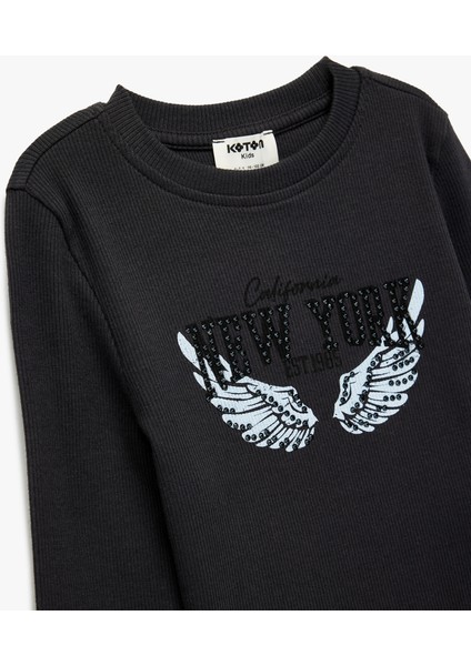 Uzun Kollu Taş Detaylı Bisiklet Yaka Baskılı Tişört modelleri