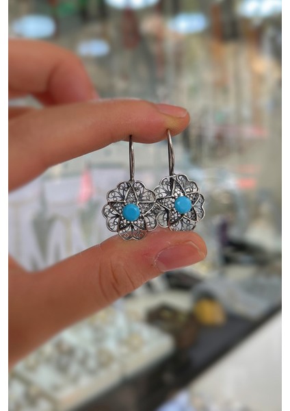 Gümüş Eskitme Firuze Taşlı Telkari Gül Küpe fiyatları