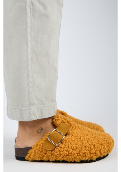 Suzen Kadın Hakiki Deri Kemerli Tedy Hardal Terlik