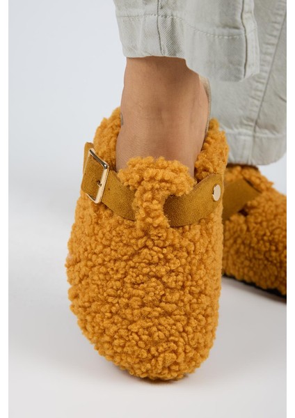 Suzen Kadın Hakiki Deri Kemerli Tedy Hardal Terlik indirimleri