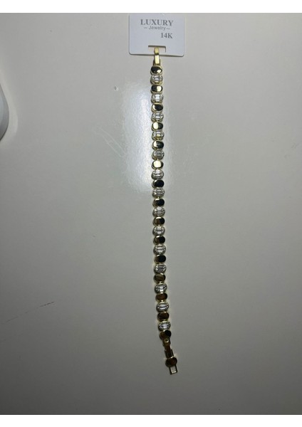 Oval Form Zirkon Taş Detaylı Gold Kaplama Kadın Bileklik – Şık ve Işıltılı Tasarım