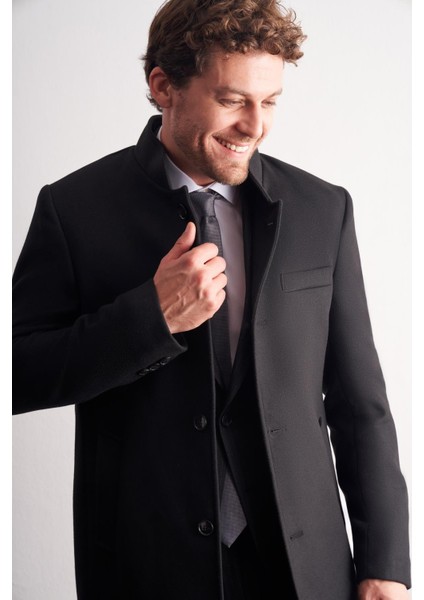 Siyah Hakim Yaka Classic Slim Fit Esnek Kaban 1008255162 fırsatları